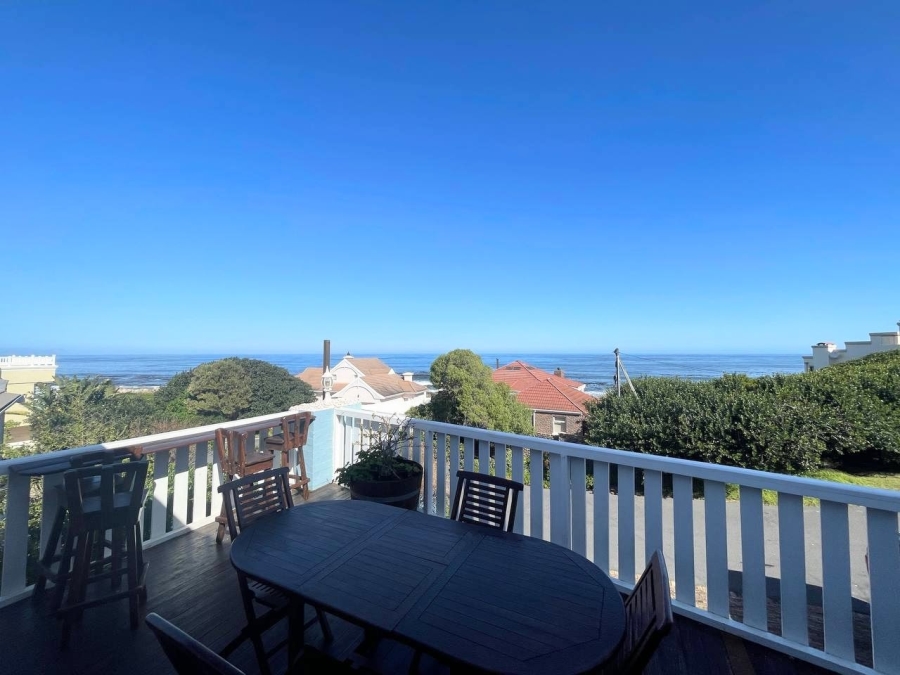 5 Bedroom Property for Sale in Vermont Western Cape